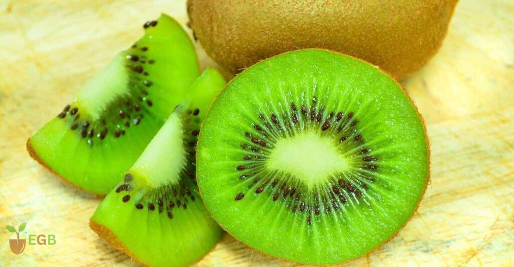 How to eat a kiwi fruit a delicious taste journey