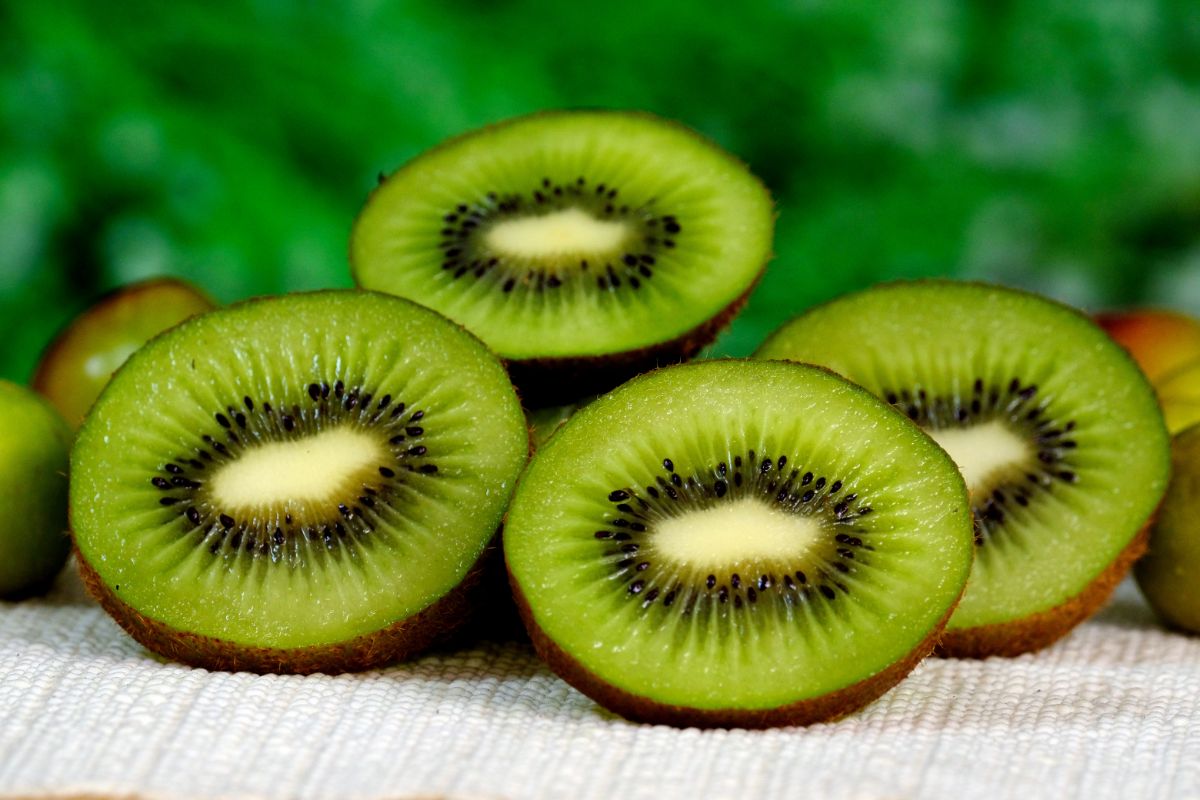 Are Kiwis A Tropical Fruit?