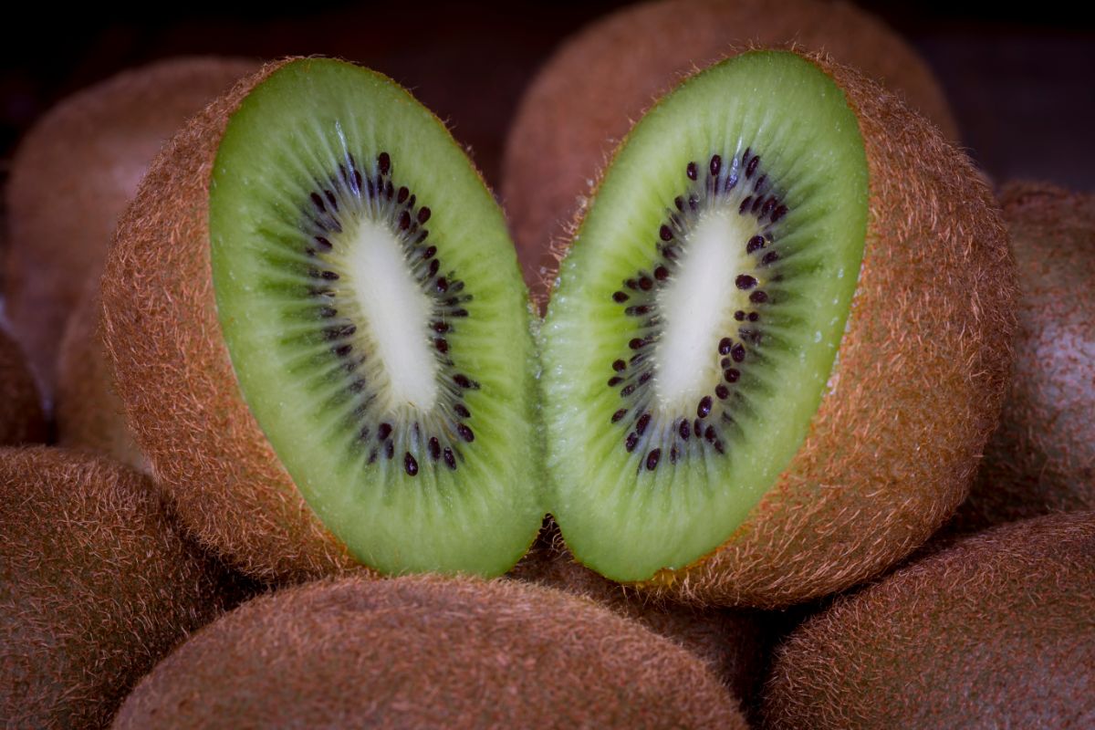 How To Tell If Kiwi Is Bad?