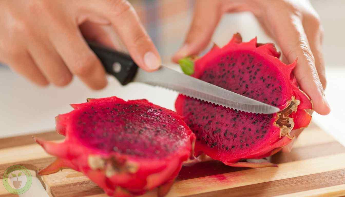 How to cut a dragon fruit